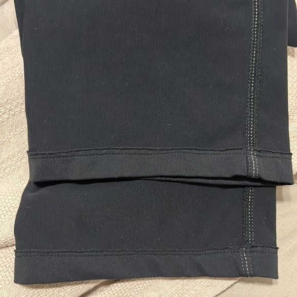 Kuhl Pull On Style Pants - Picture 10 of 13